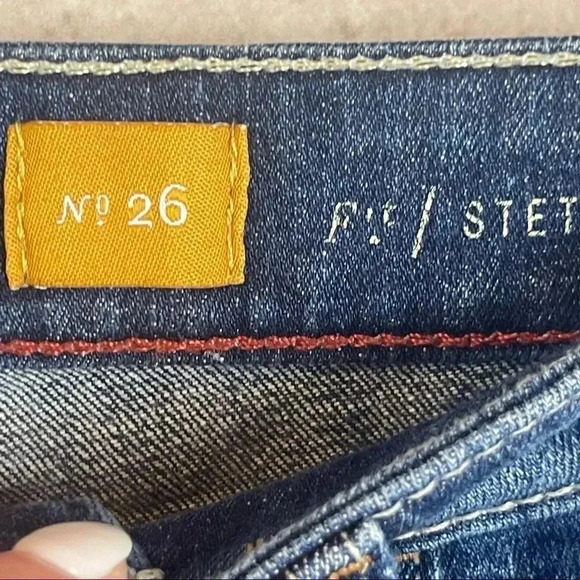 Anthropologie Pilcro and the Letterpress 26 Stet Denim Jean Shorts Distressed - Picture 3 of 8